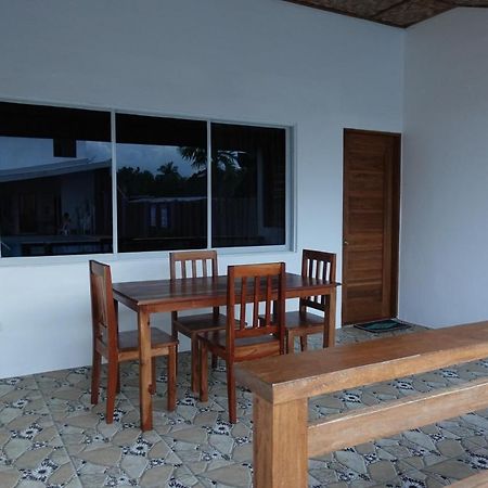 Badi'S Place Moalboal Exteriér fotografie