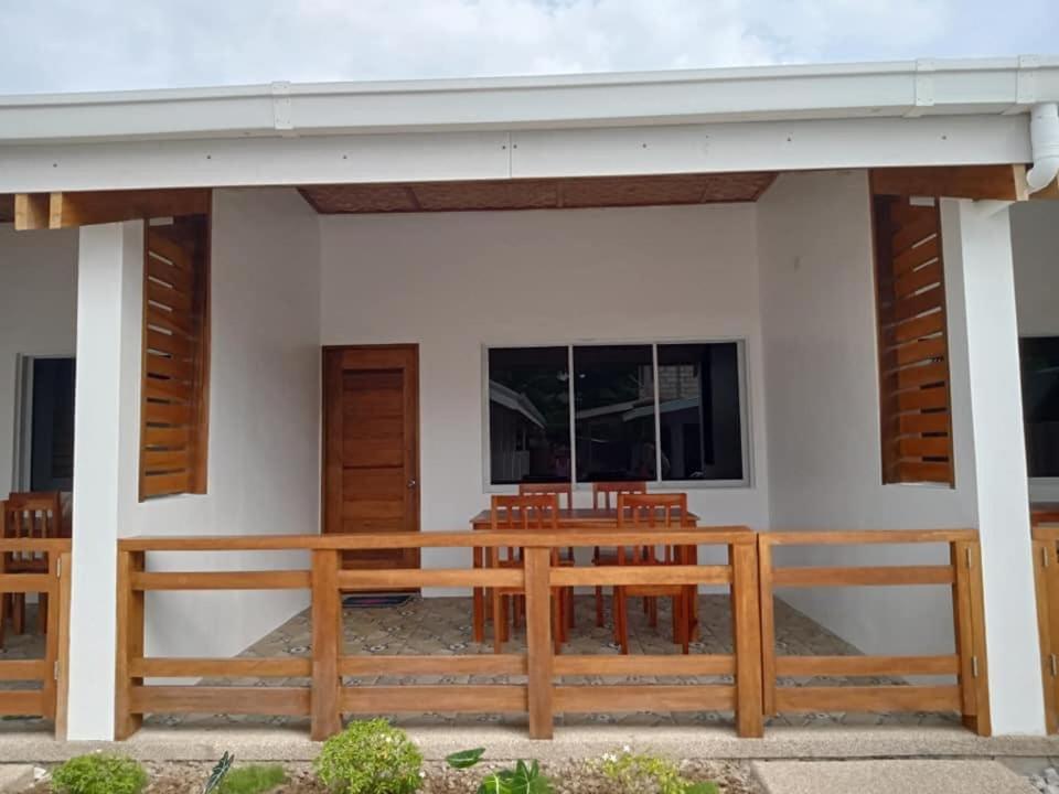 Badi'S Place Moalboal Exteriér fotografie